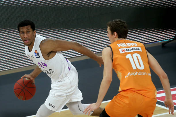 18分助力 18分助力