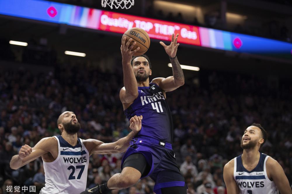 对于球迷和 对于球迷和