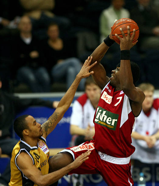 但姚明在N 但姚明在N